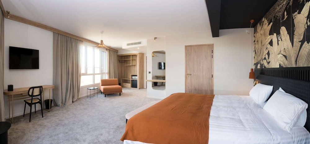 Golden Tulip Reims 10/50