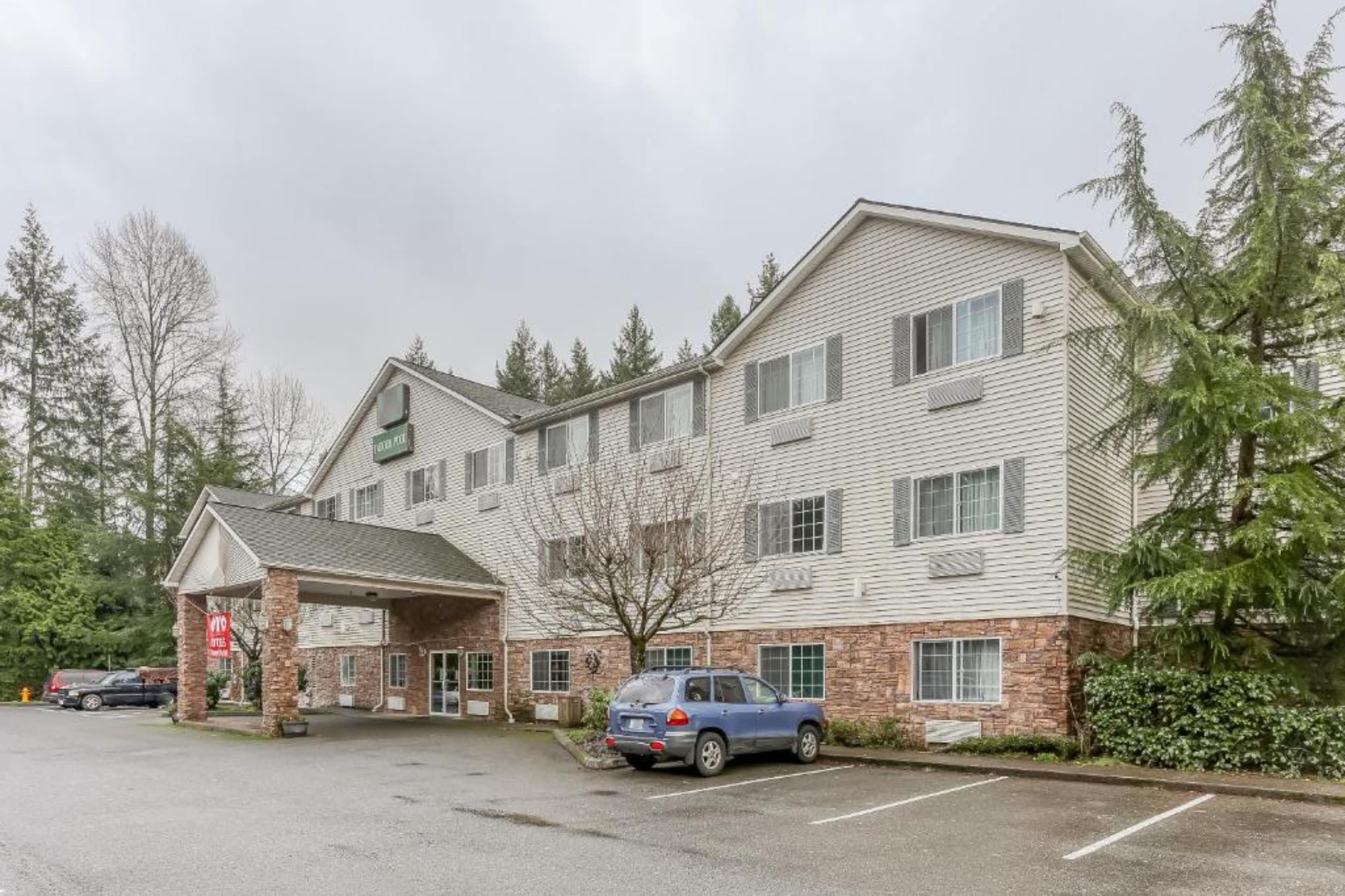 Spark by Hilton Tumwater 48/50