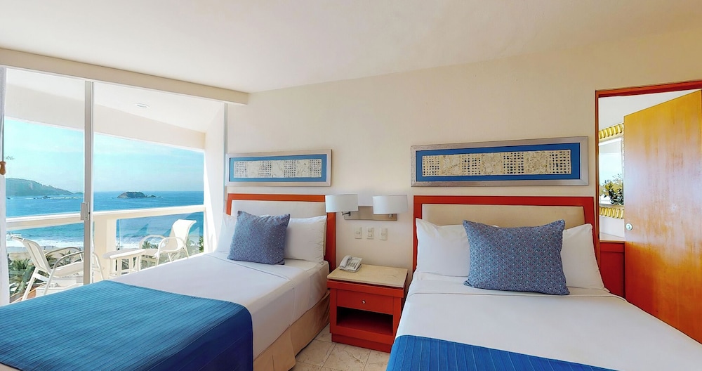 Master, Suite, 2 Double Beds, 2 Sofa