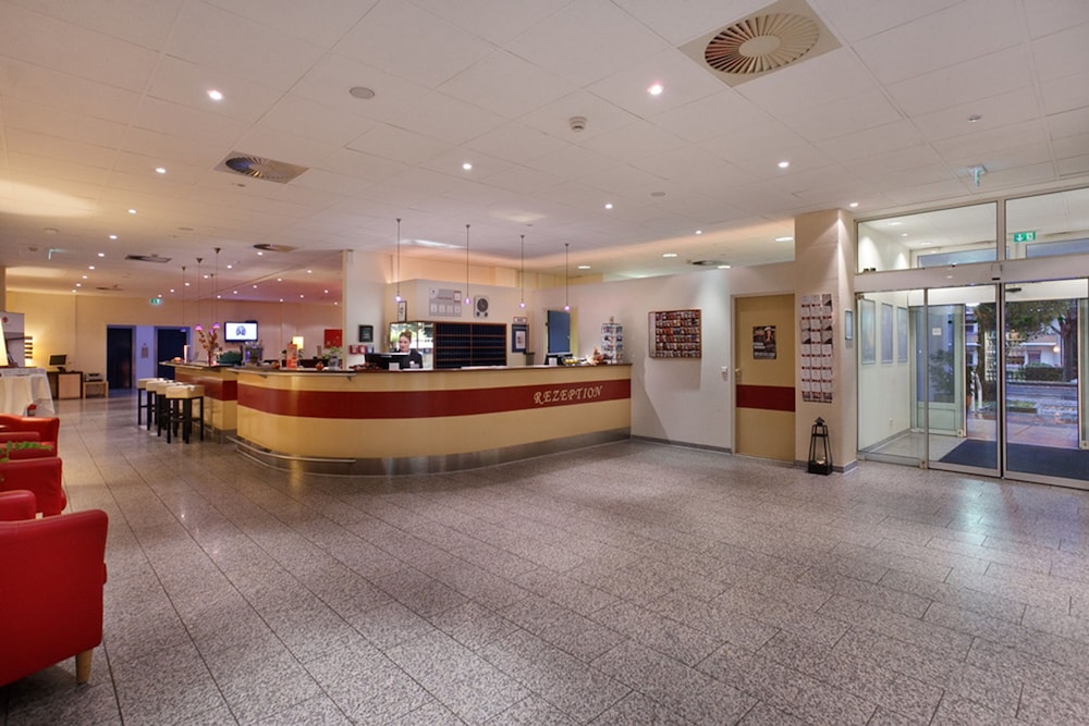 Premier Inn Berlin City Sud Hotel 6/50