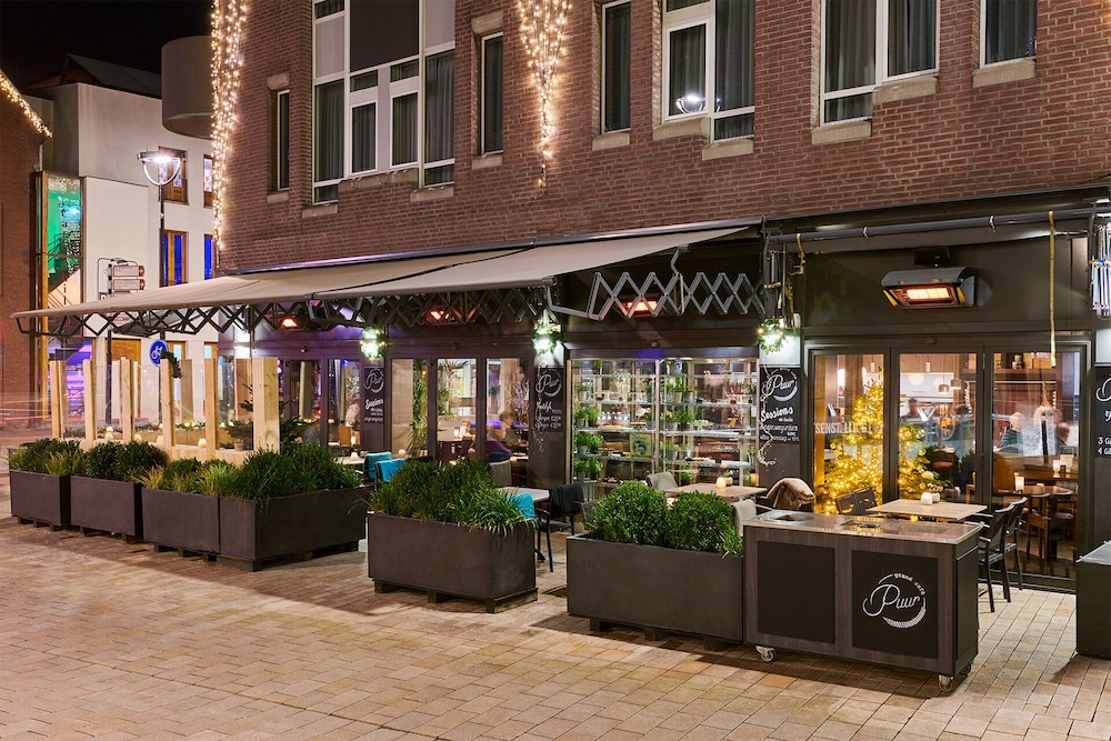Mercure Hotel Tilburg Centrum 4/67