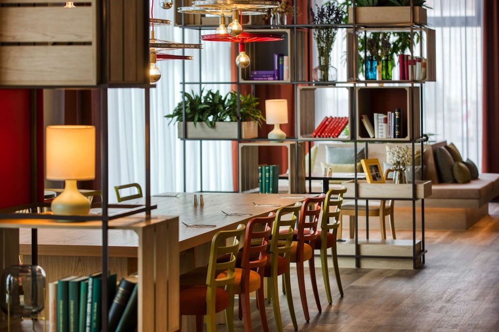 IntercityHotel Wiesbaden 29/50