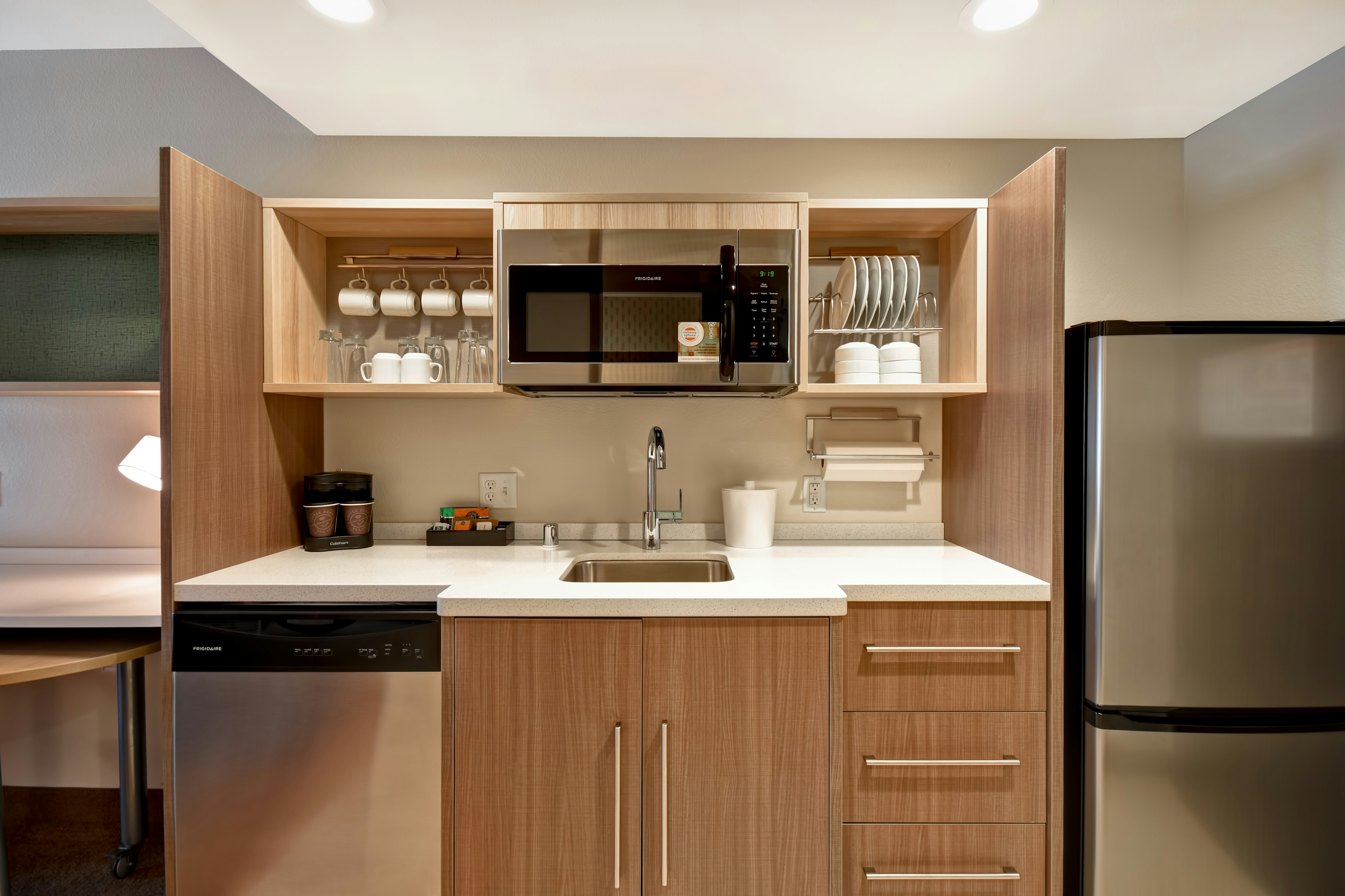 استوديو بسريرين كوين لذوي الإعاقة، Home2 Suites by Hilton Victorville, CA 7/8