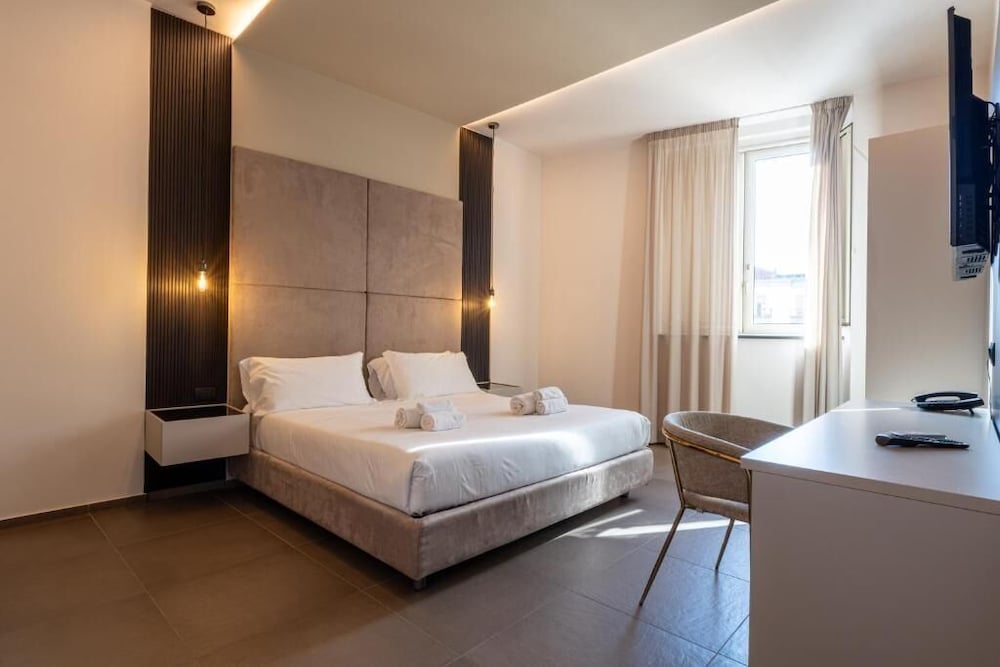 Hotel Diamond 10/50