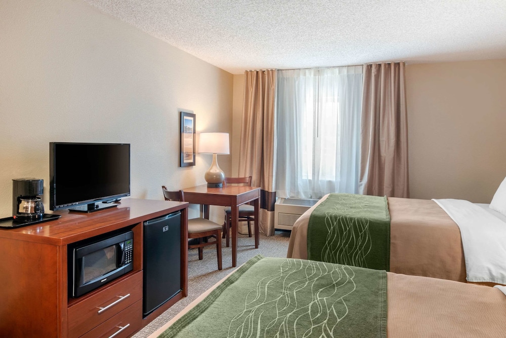 Comfort Inn Medford North 3/24
