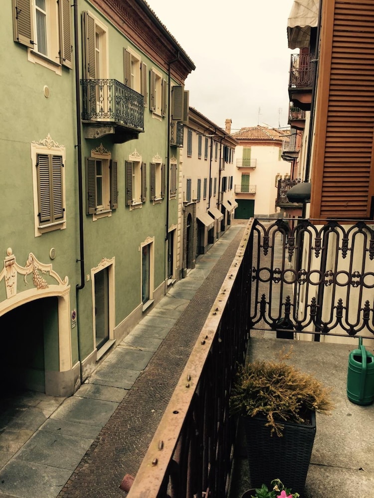 Albergo San Lorenzo 65/66