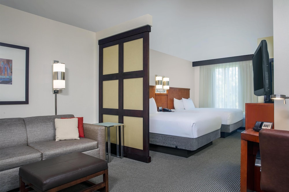 Hyatt Place Raleigh Cary 7/53