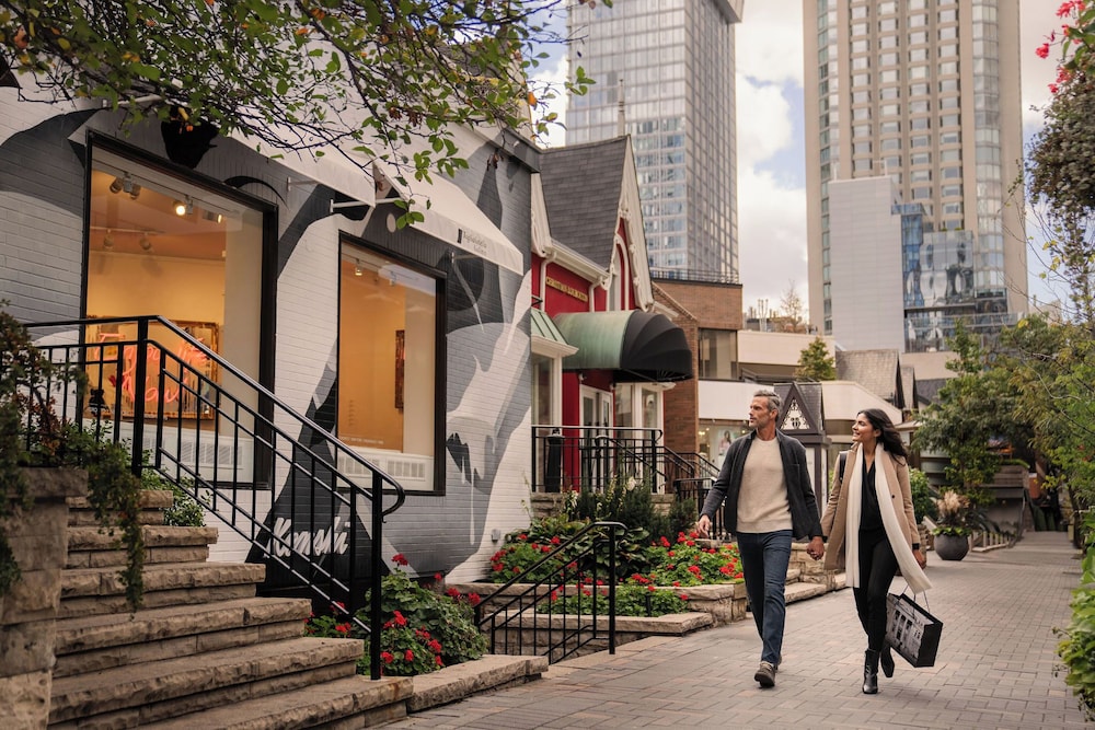 Park Hyatt Toronto 65/72