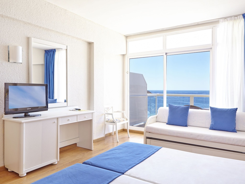 Flamboyan Caribe Hotel & Spa 32/42