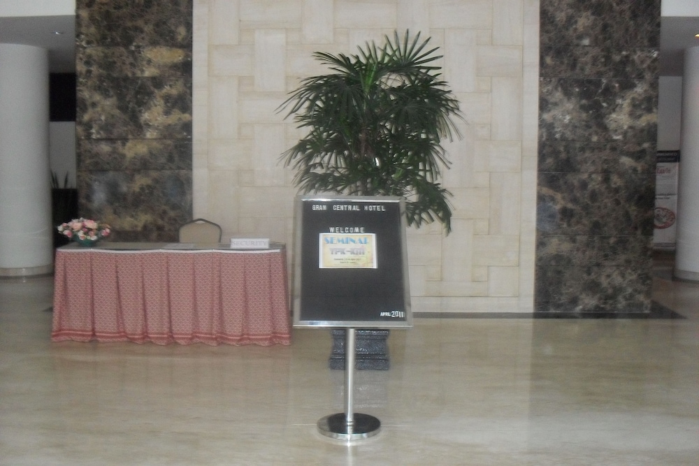 Gran Central Hotel Manado 9/45