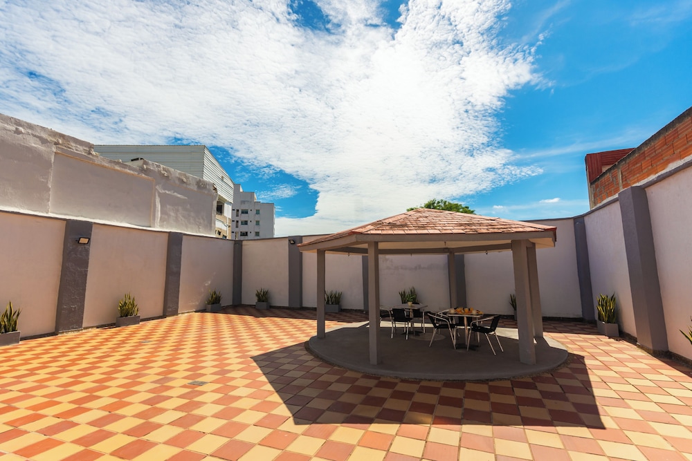 Hotel Med 94 Barranquilla 37/43