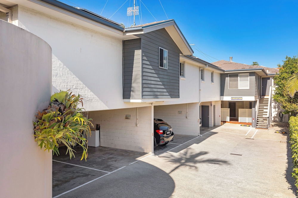 Tiarri Terrigal 29/50