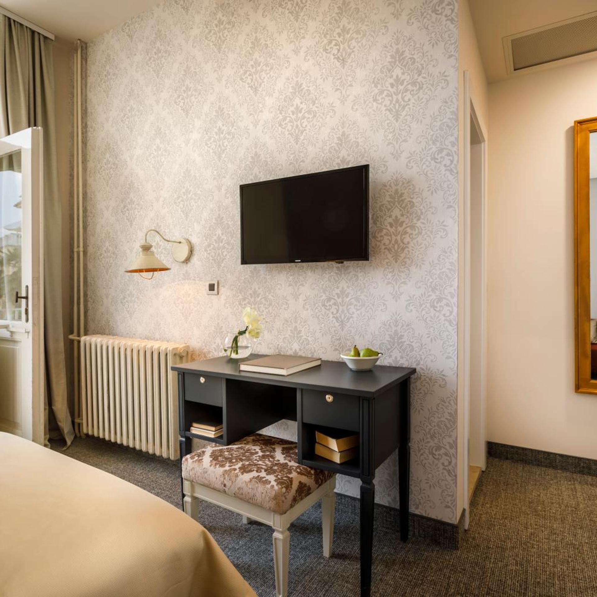 Hotel Lungomare 31/44