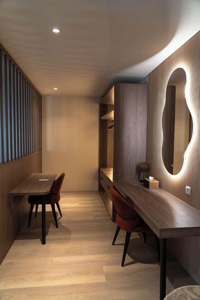 House of Ble 26/50
