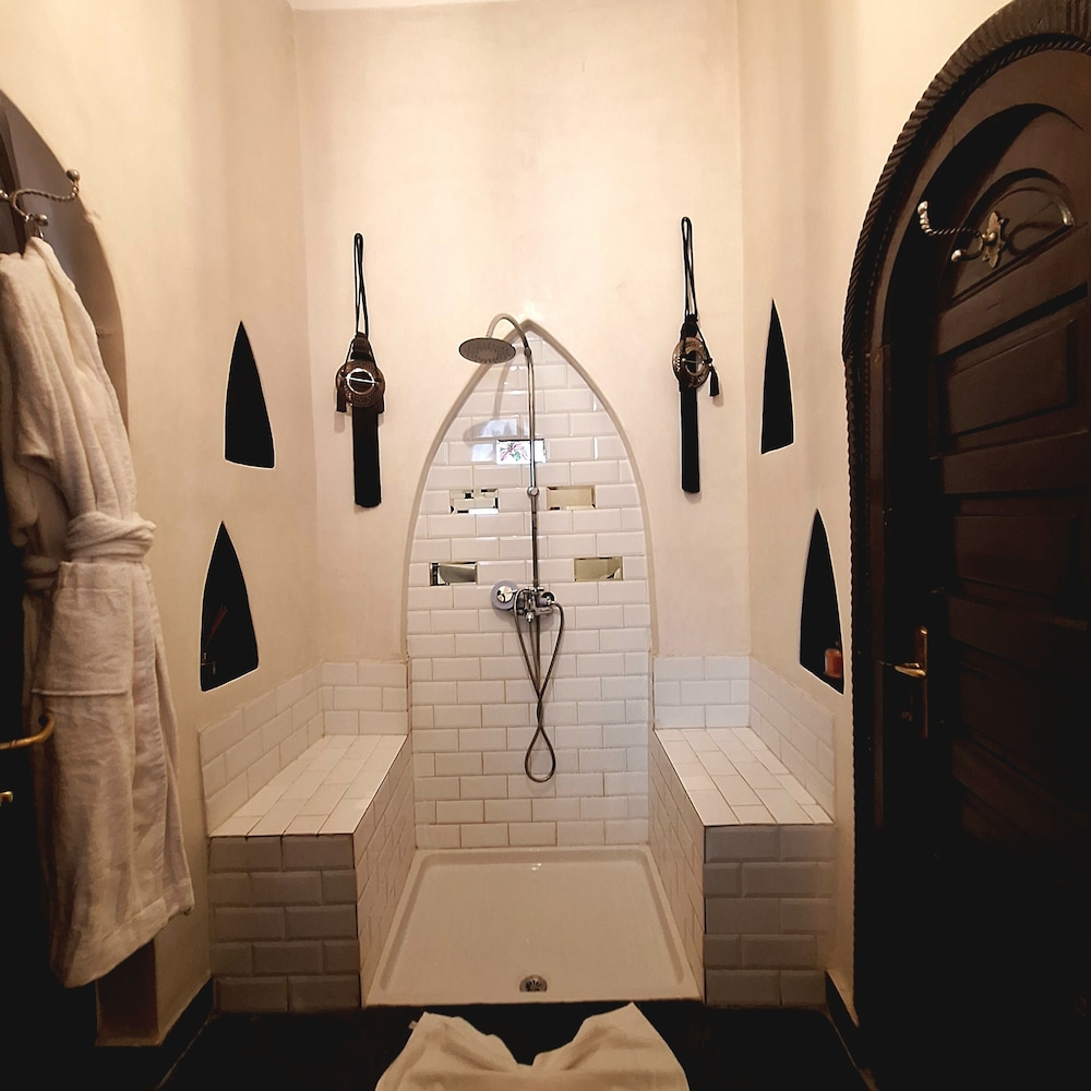 Riad el Grably 30/69