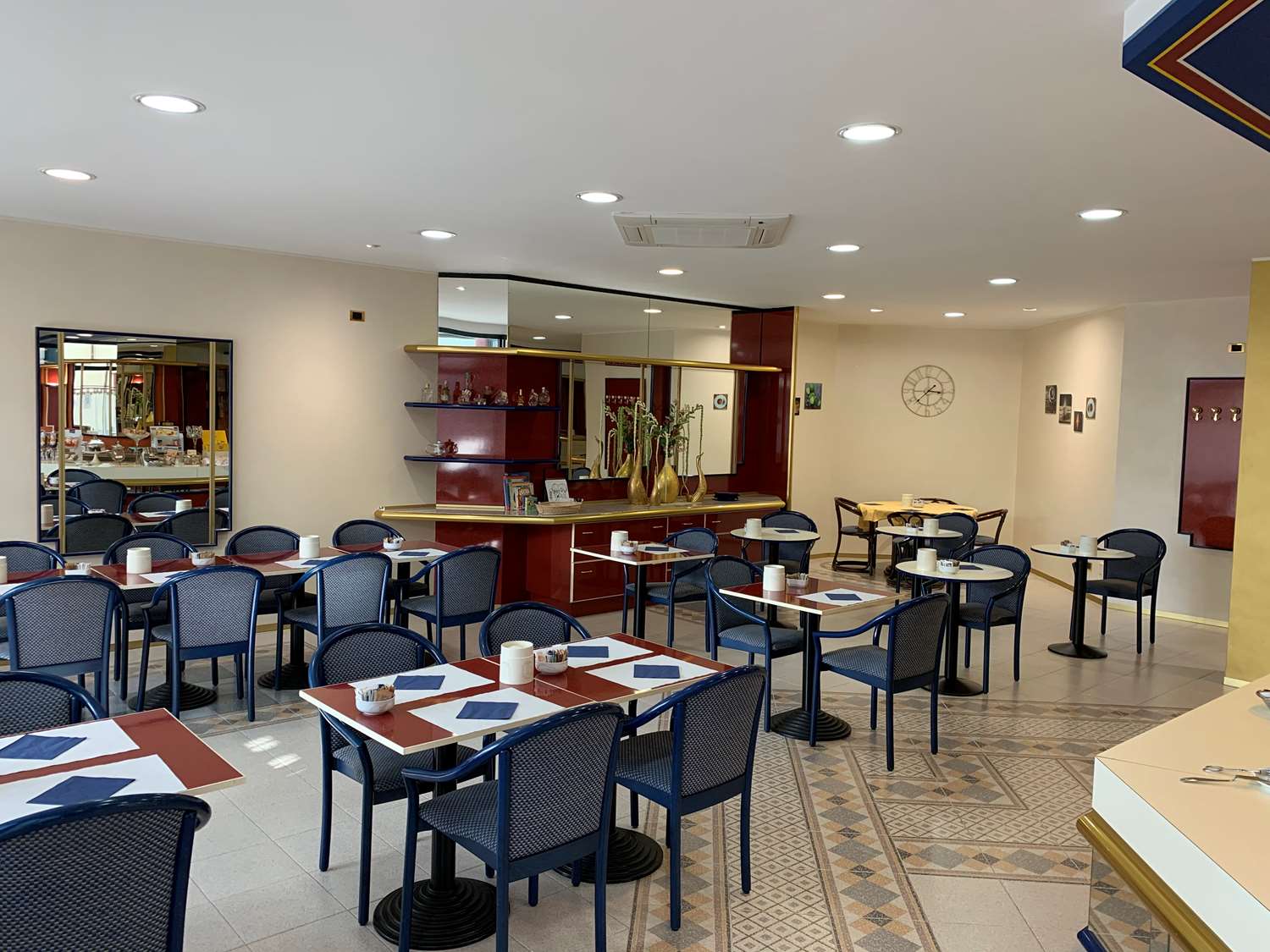Best Western Hotel Solaf 18/24