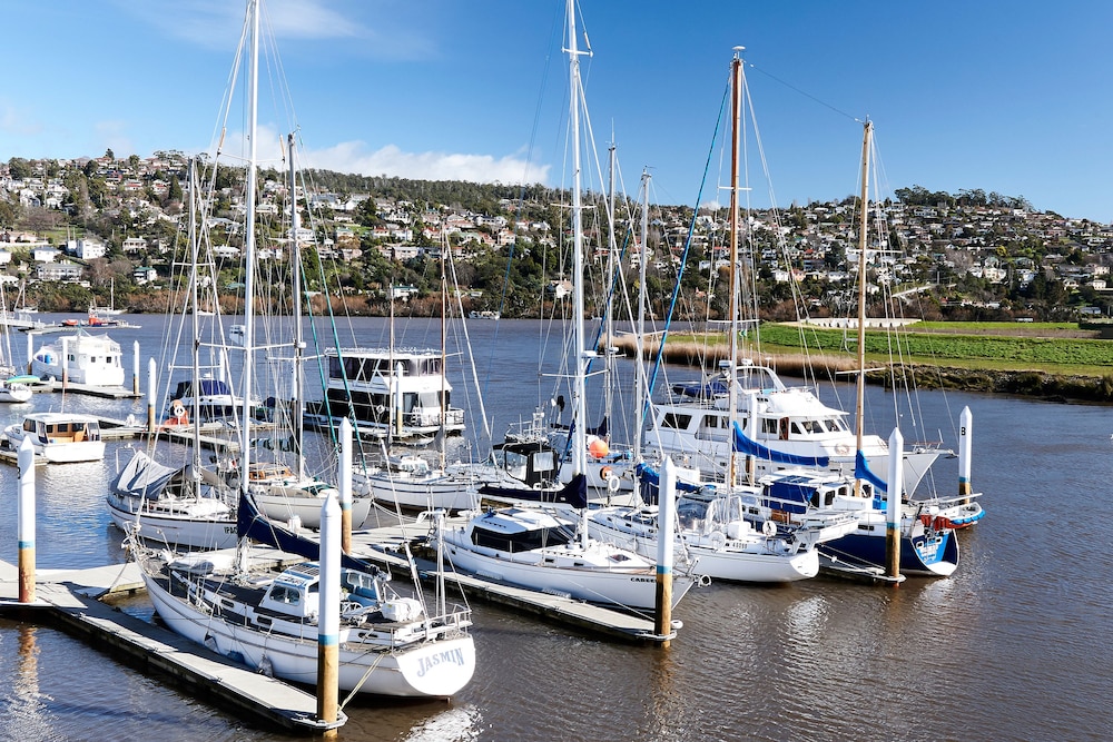 Peppers Seaport Launceston 52/58