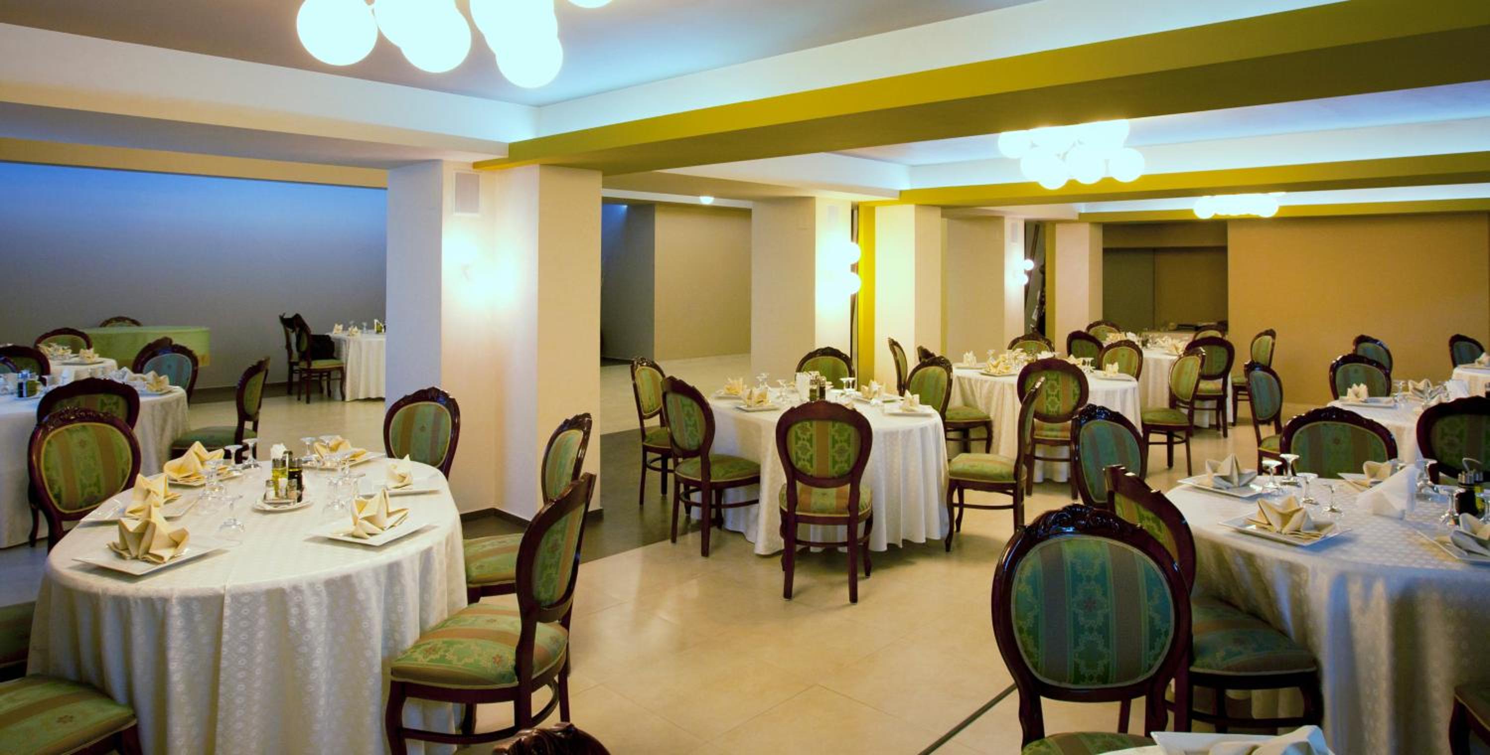 Pietroasa Hotel 40/49