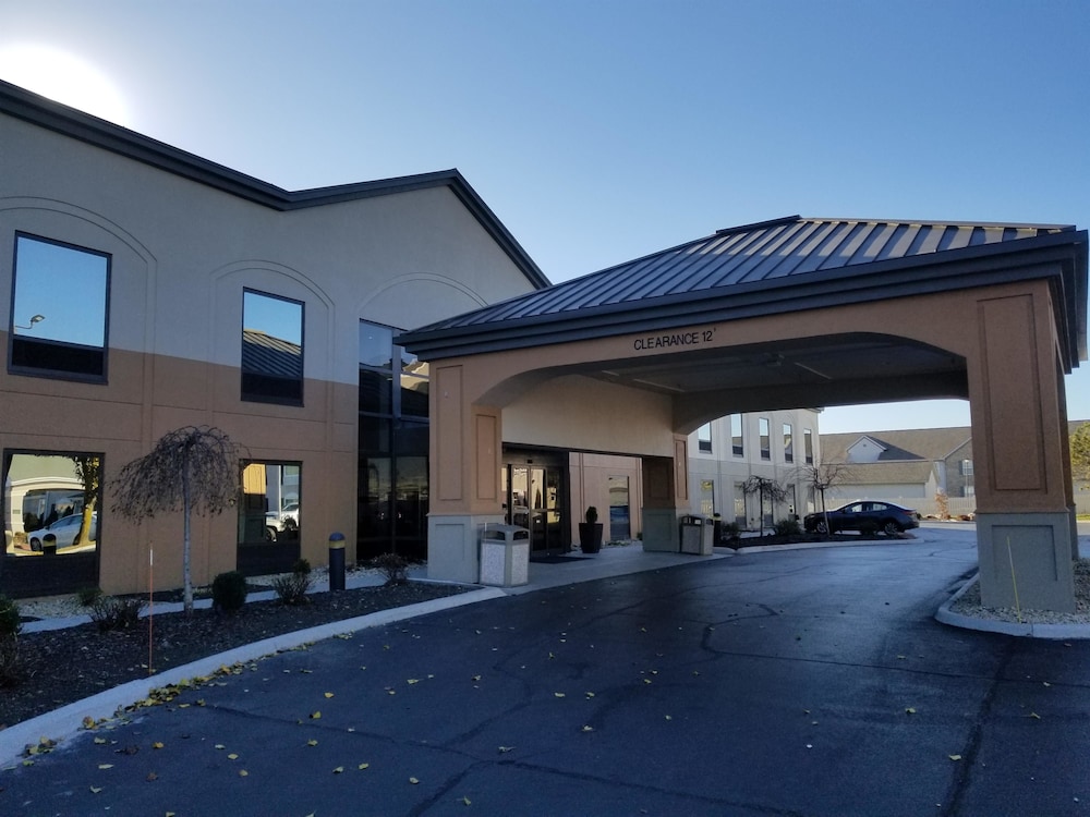 Best Western Suites Columbus 3/35