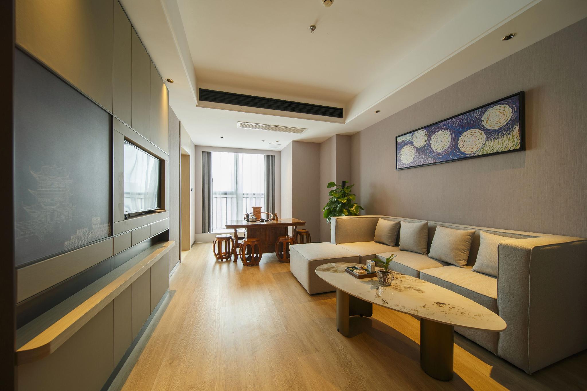Xiangjiangwan International Hotel 44/55