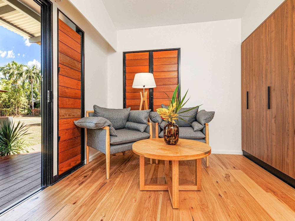 Mercure Darwin Airport Resort 60/83