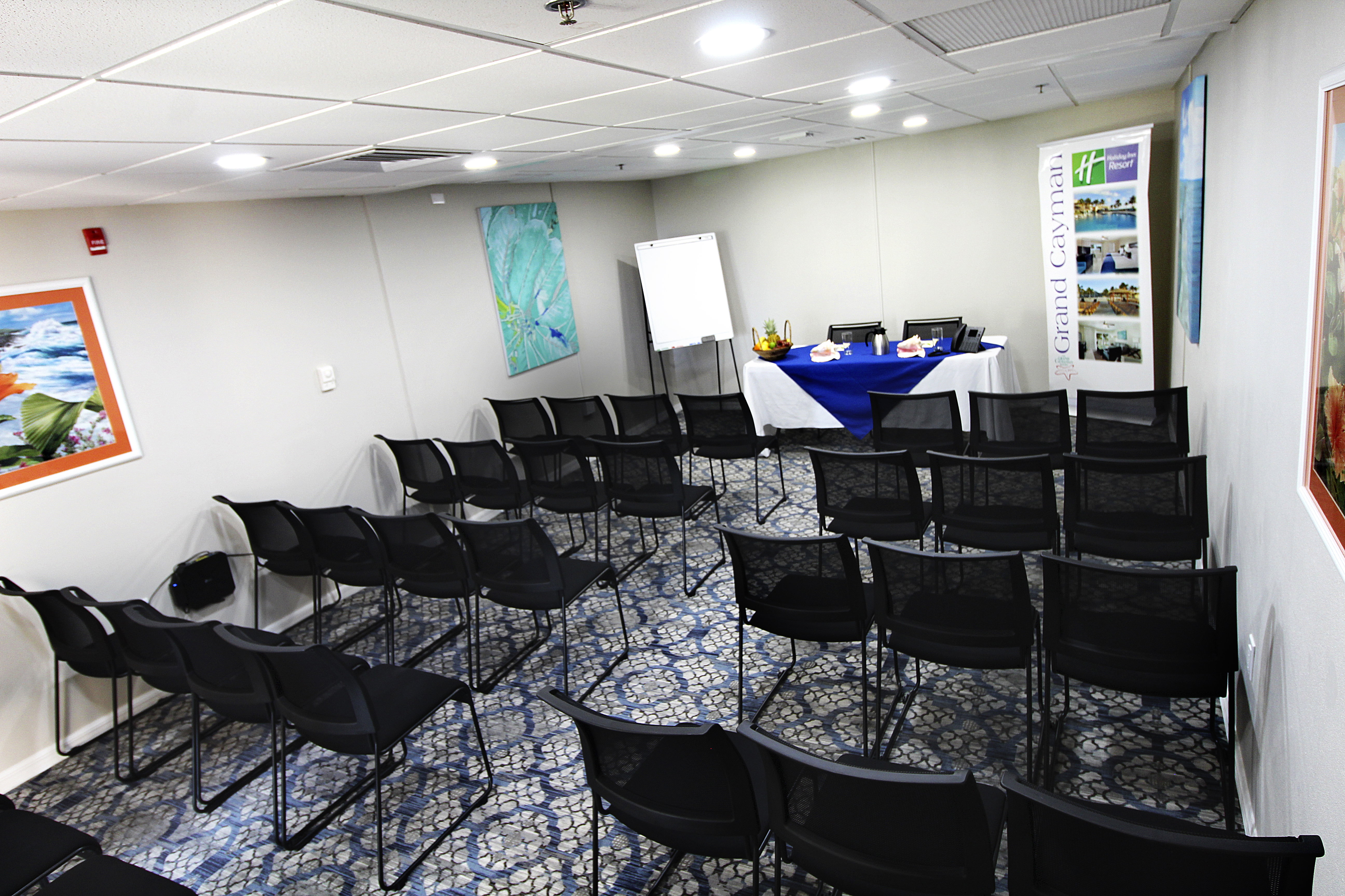 Holiday Inn Resort Grand Cayman, an IHG Hotel 66/78