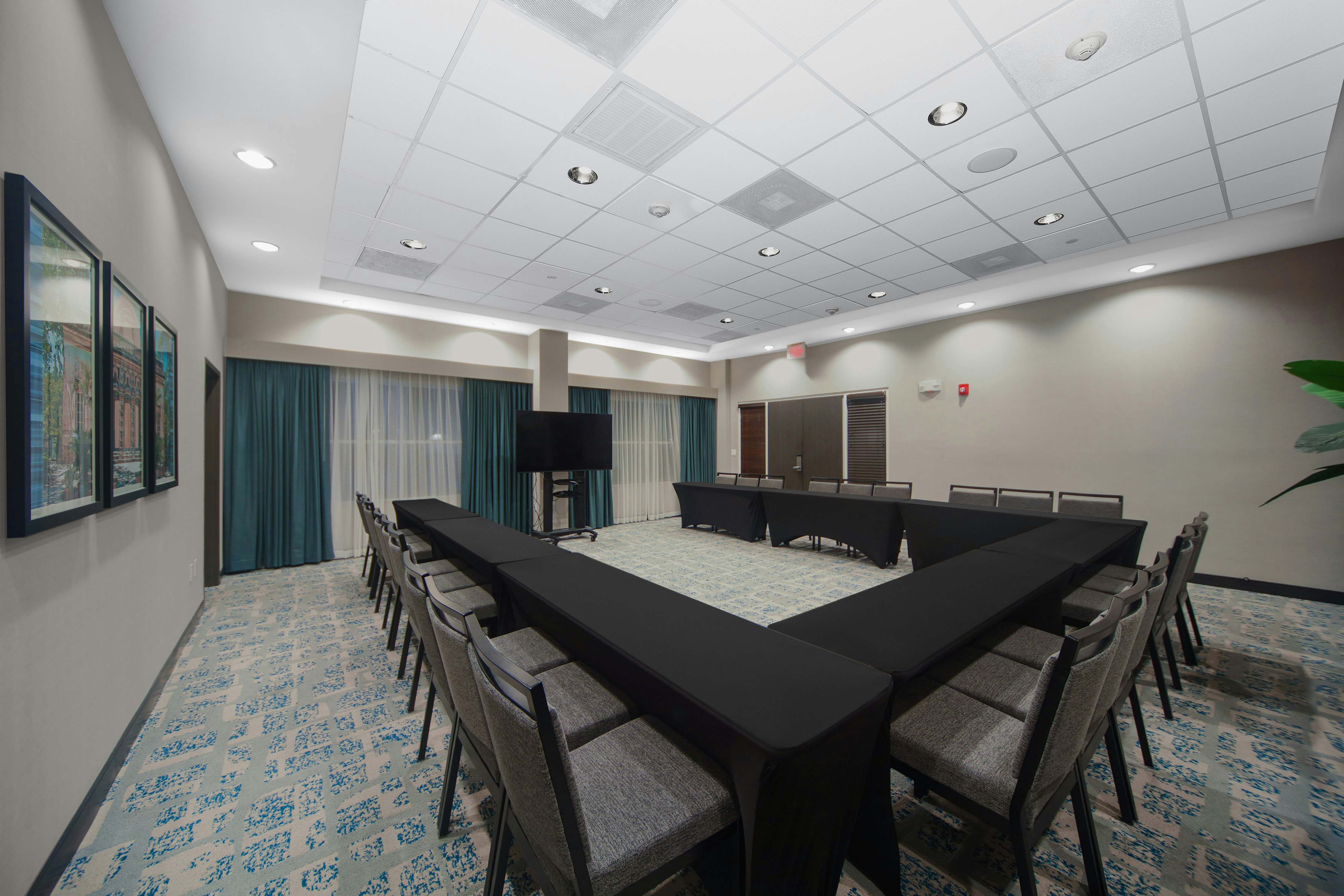 Hampton Inn Miami Coconut Grove Coral Gables 65/72