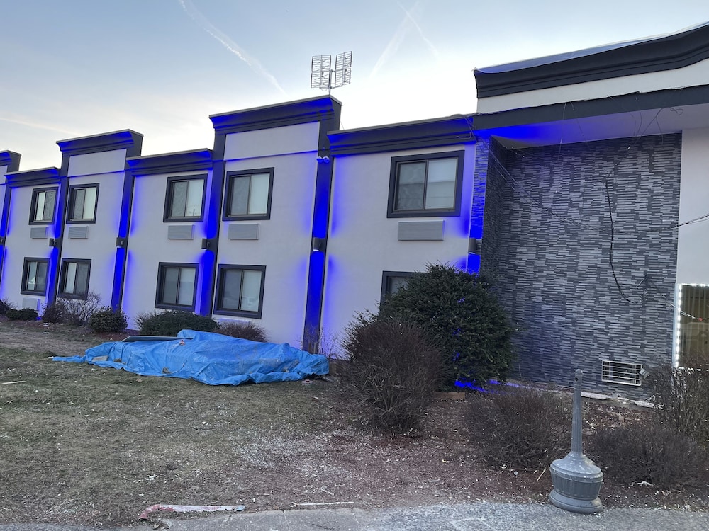 Wayne Inn 5/47