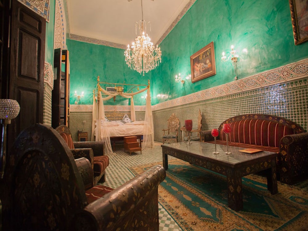 Palais Al Firdaous 30/50