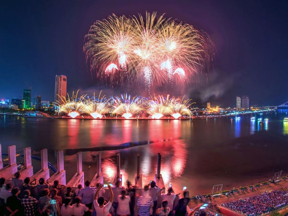 Ibiza Riverfront Hotel Da Nang 68/74