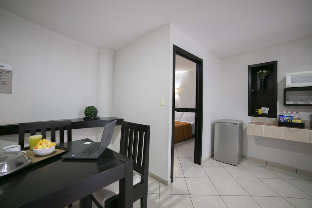 RS Suites Hotel 37/47