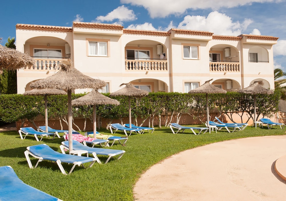 Apartamentos Sol Romantica by DOT Suites 41/57