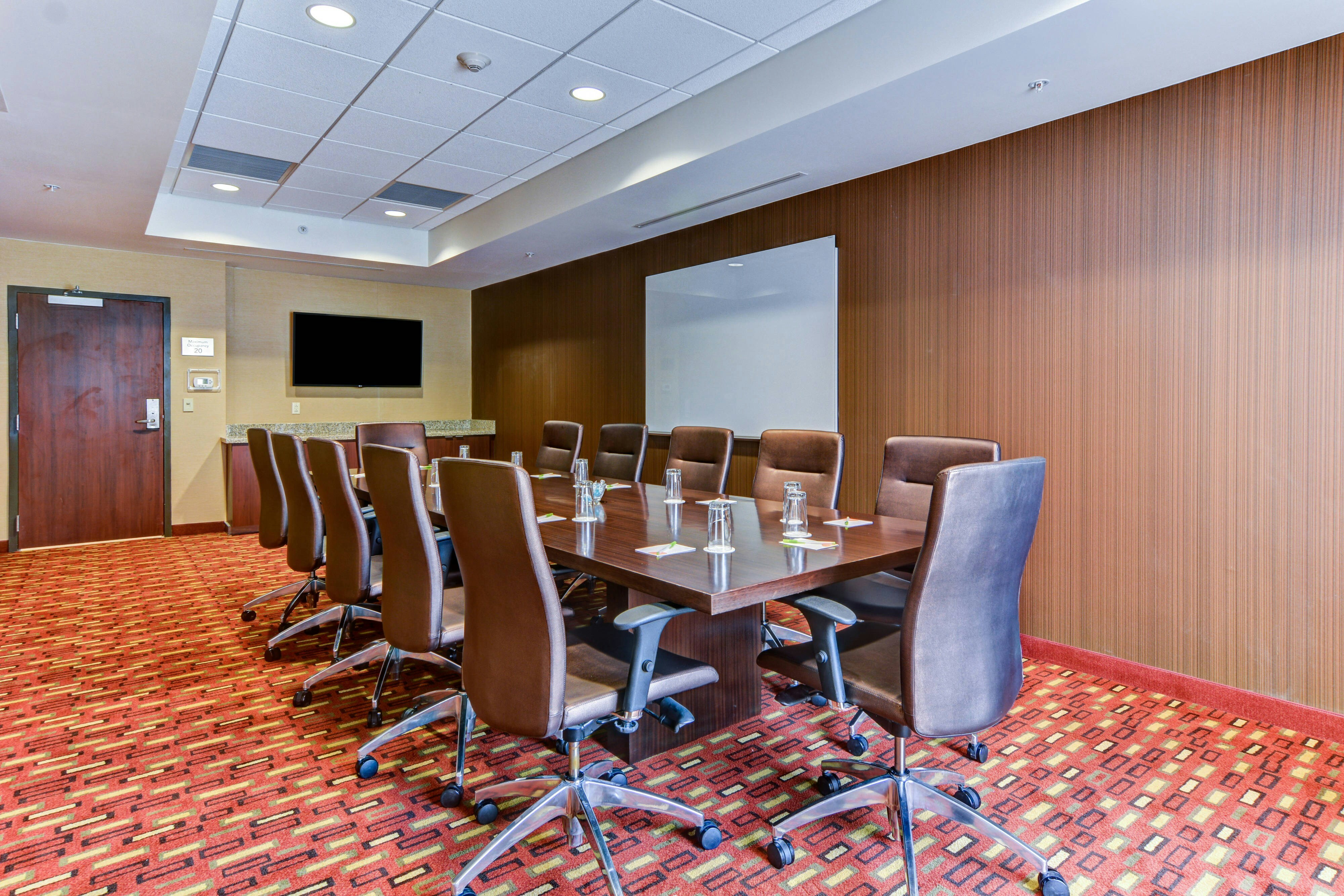 Courtyard by Marriott Bridgeport Clarksburg 37/43