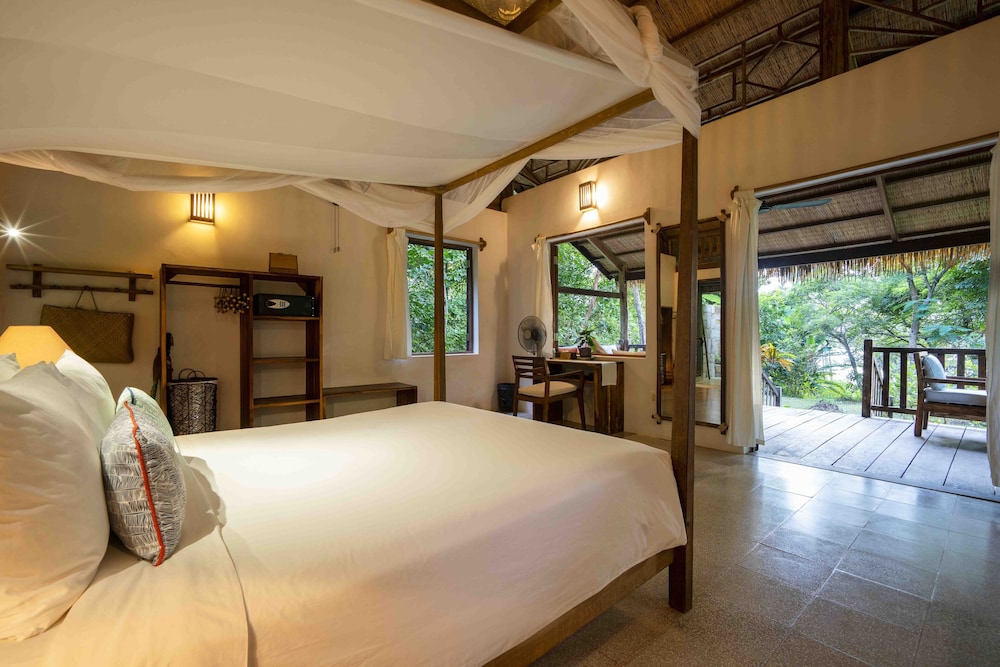 Mango Bay Resort 11/50