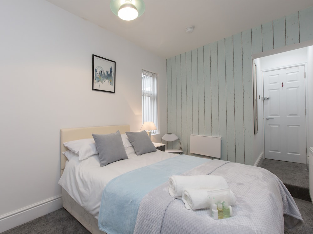 Townhouse Plus @ 40 West St 18/50