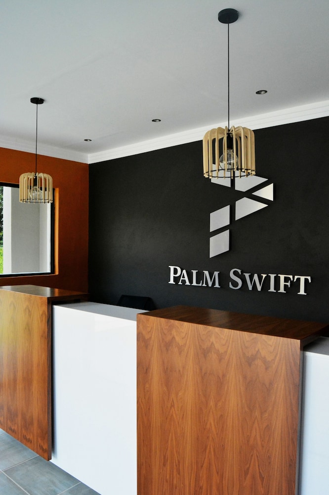 Palm Swift Luxury Accommodation 4/27