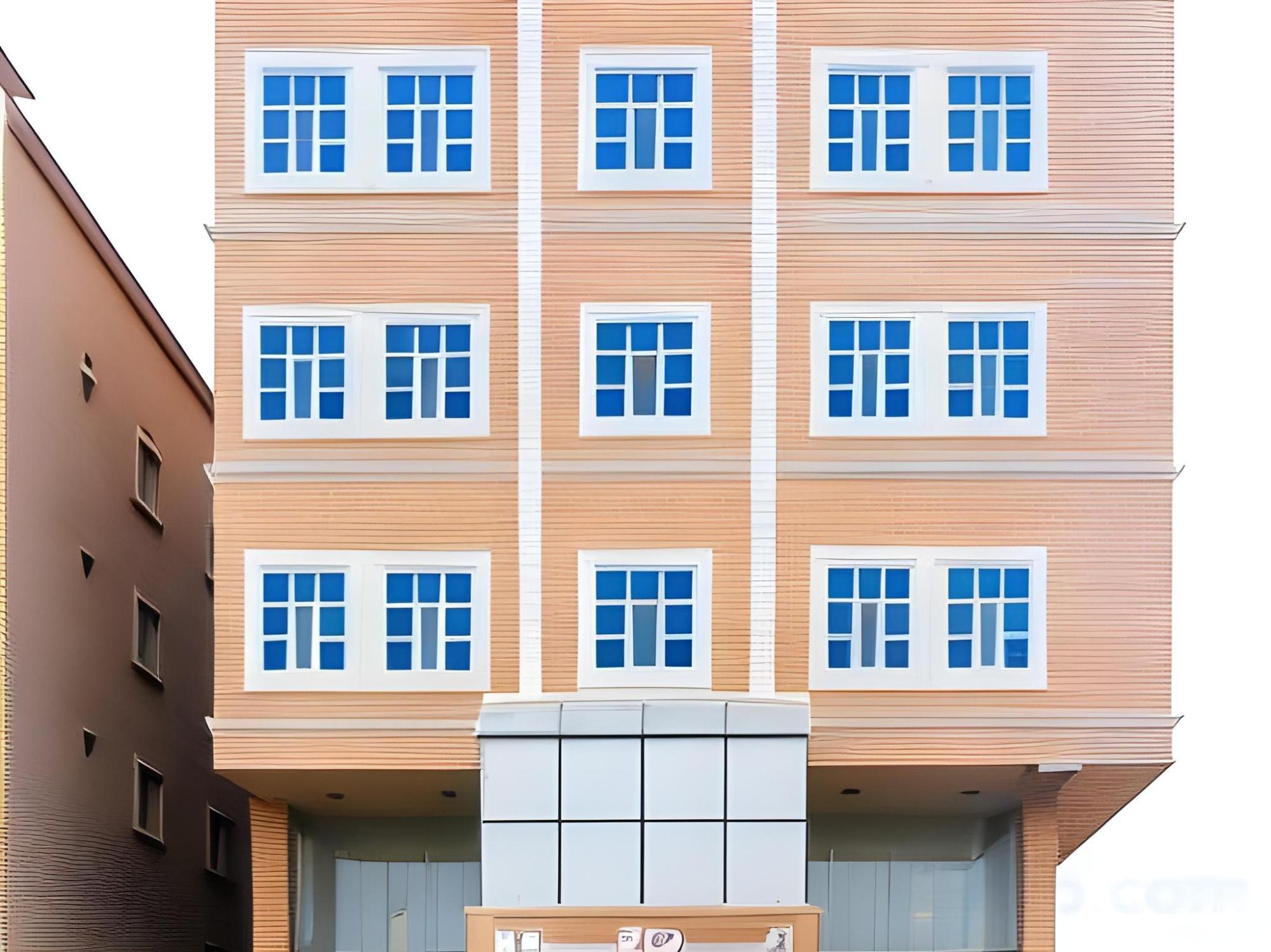 Karem Hotel in RAS TANURA