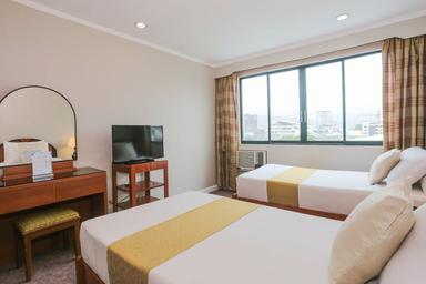 Superior, Double or Twin Bed, No Window