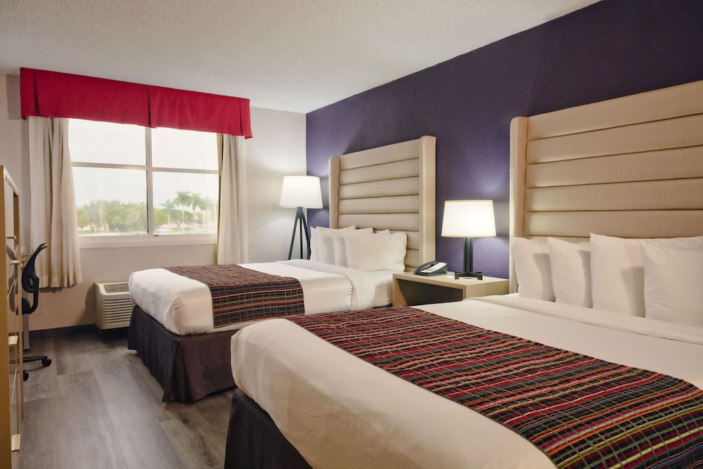 room, 2 queen beds