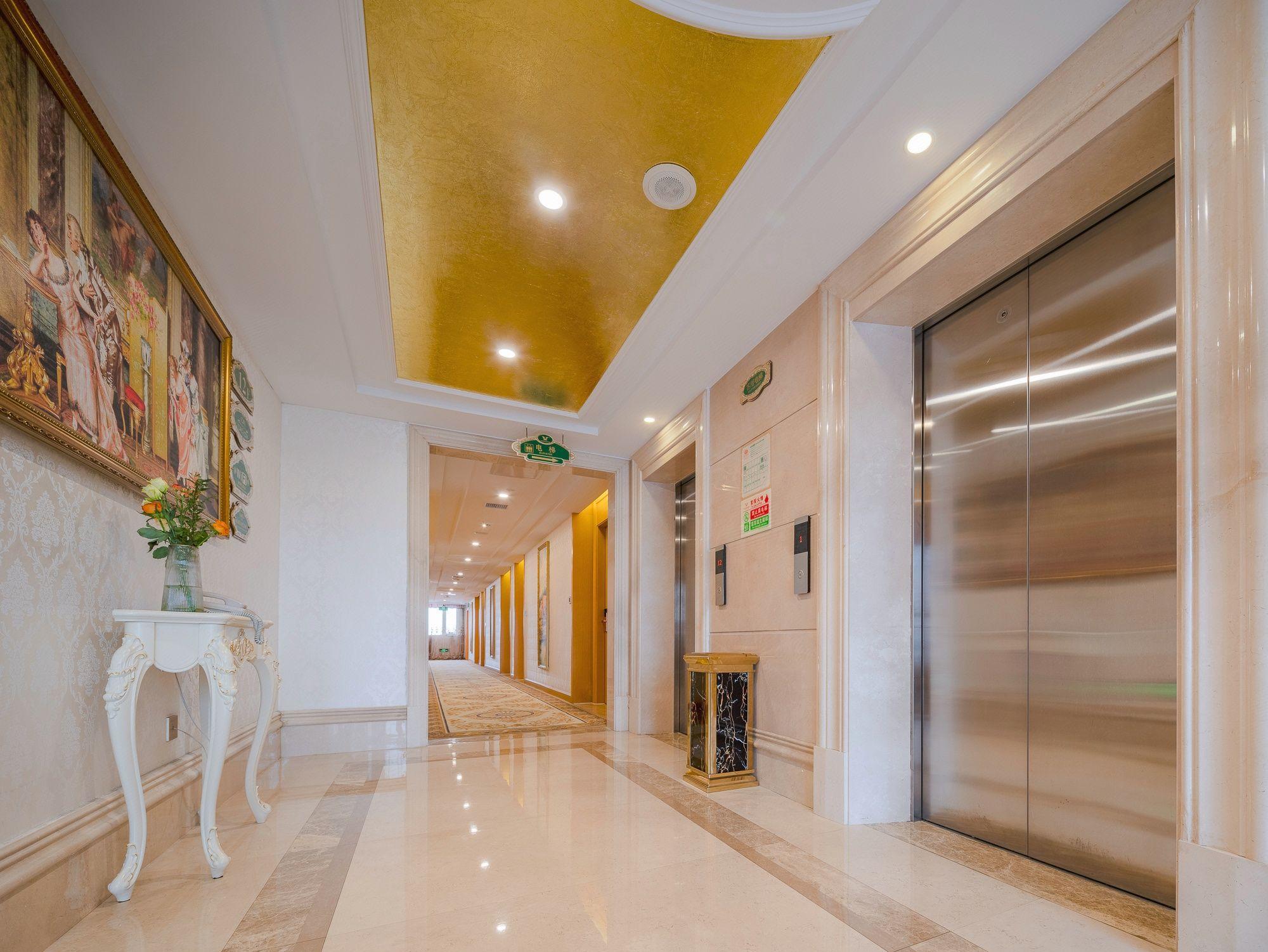Vienna Hotel (Dongguan Dongkeng Wenge) 8/37