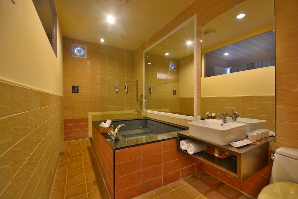 IMARS hotel 23/33