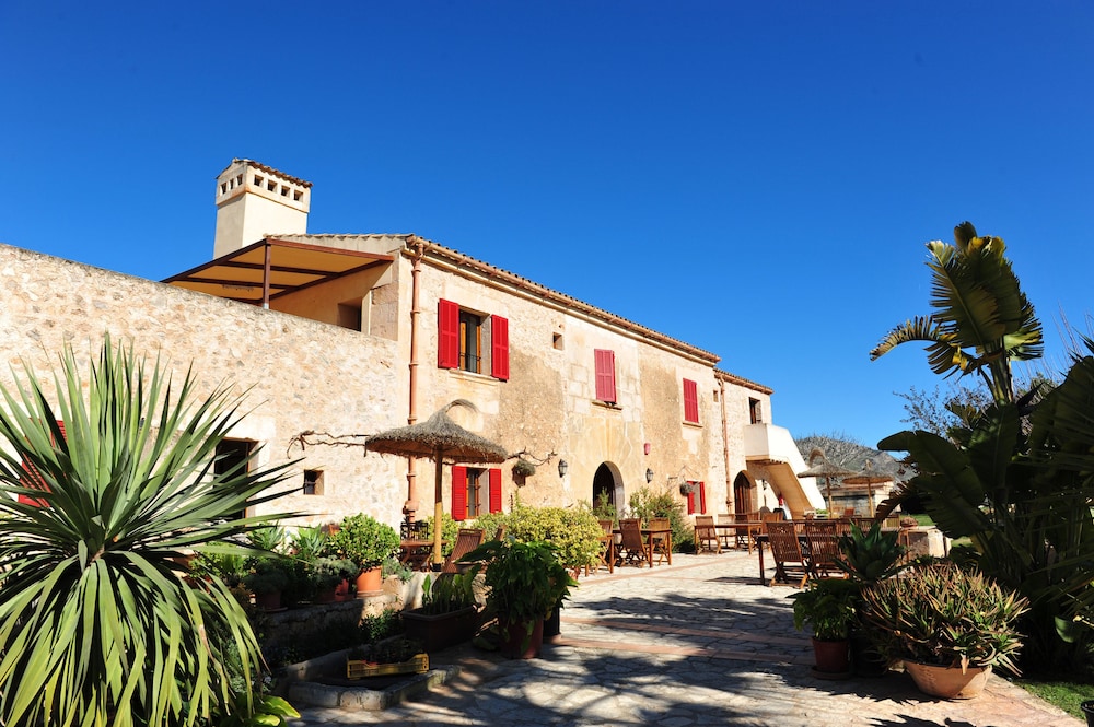 Finca Hotel Ses Cases Noves 2/50