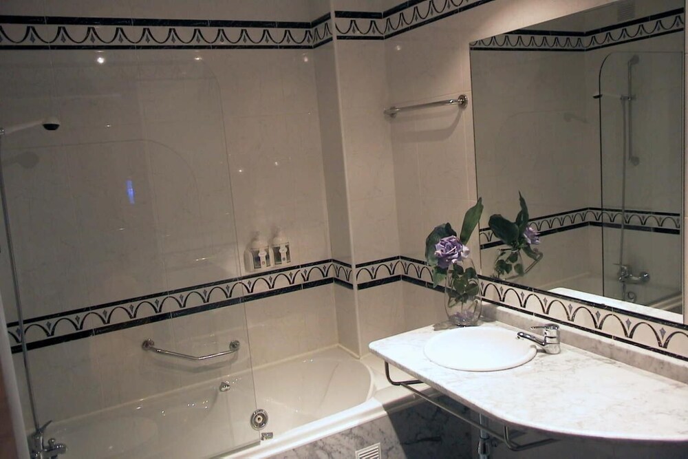 Hotel Santiago 7/52