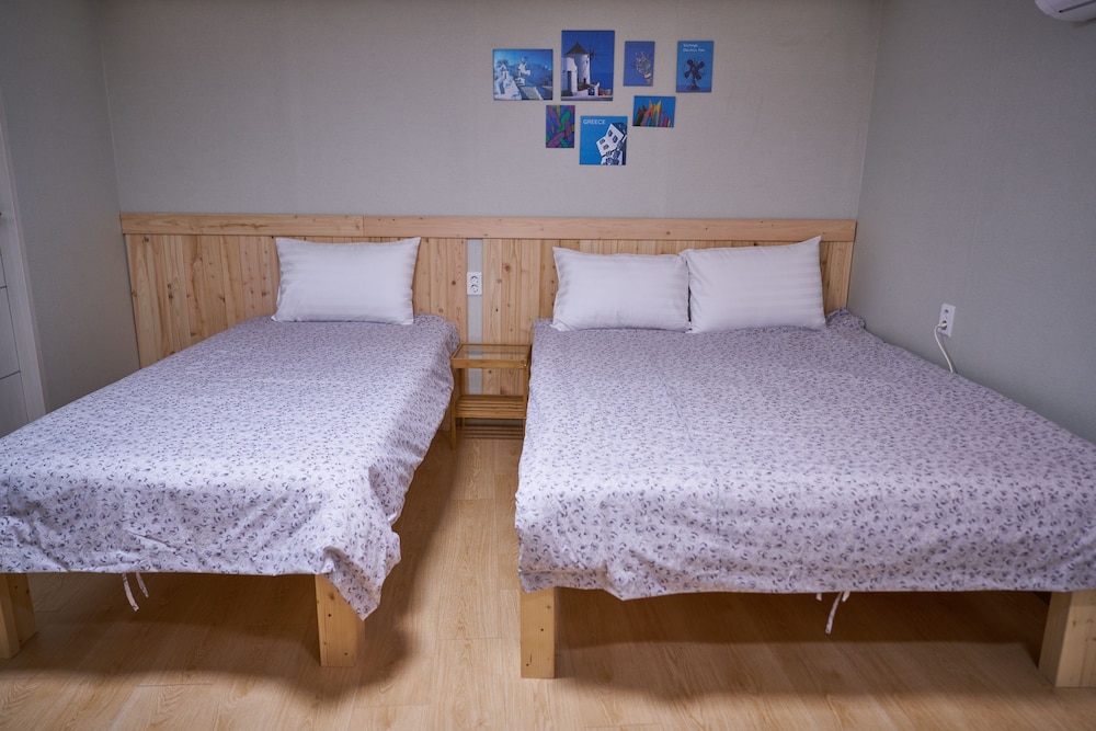R Guesthouse 16/74