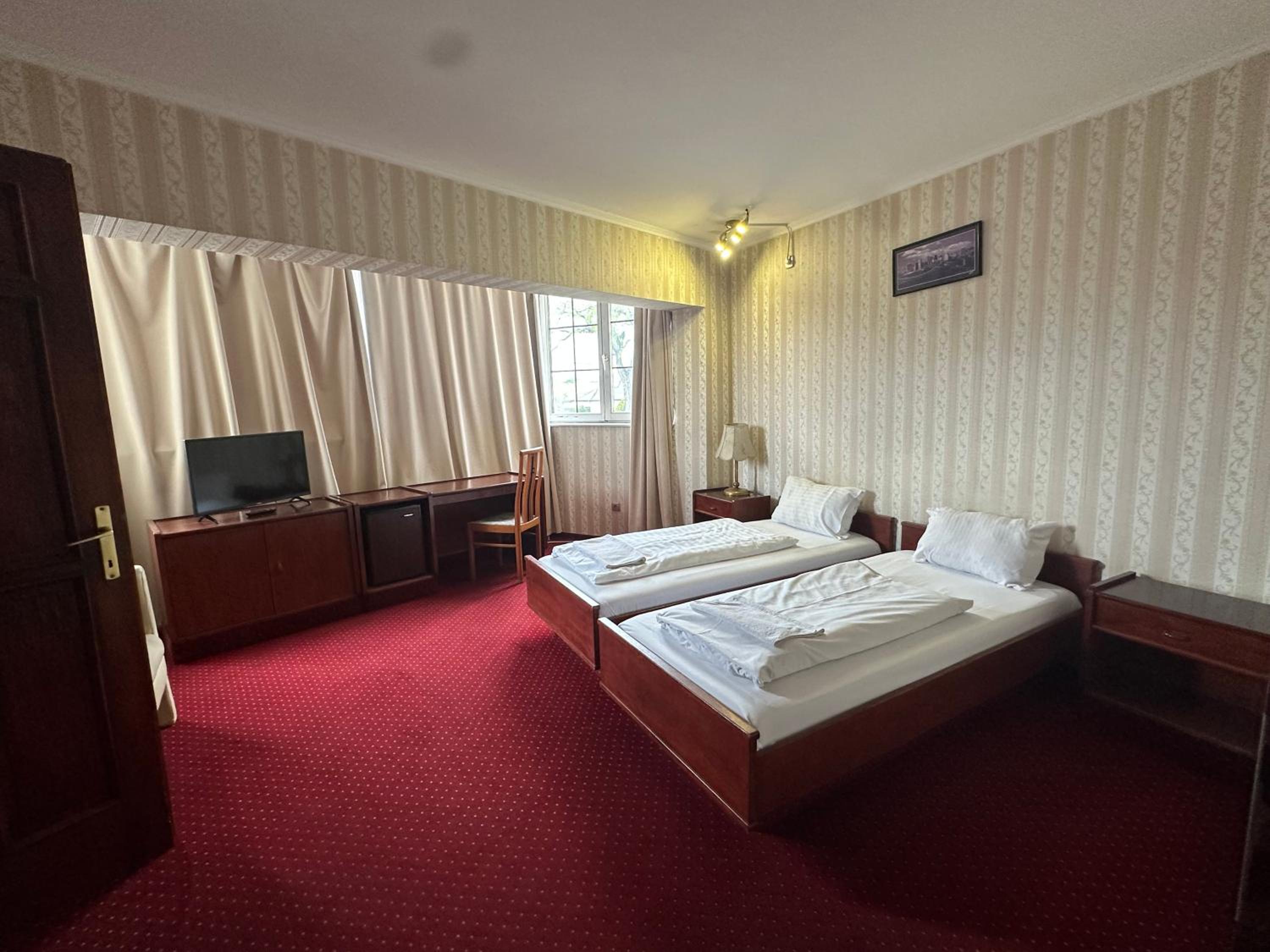 Hotel Amadeus 27/53