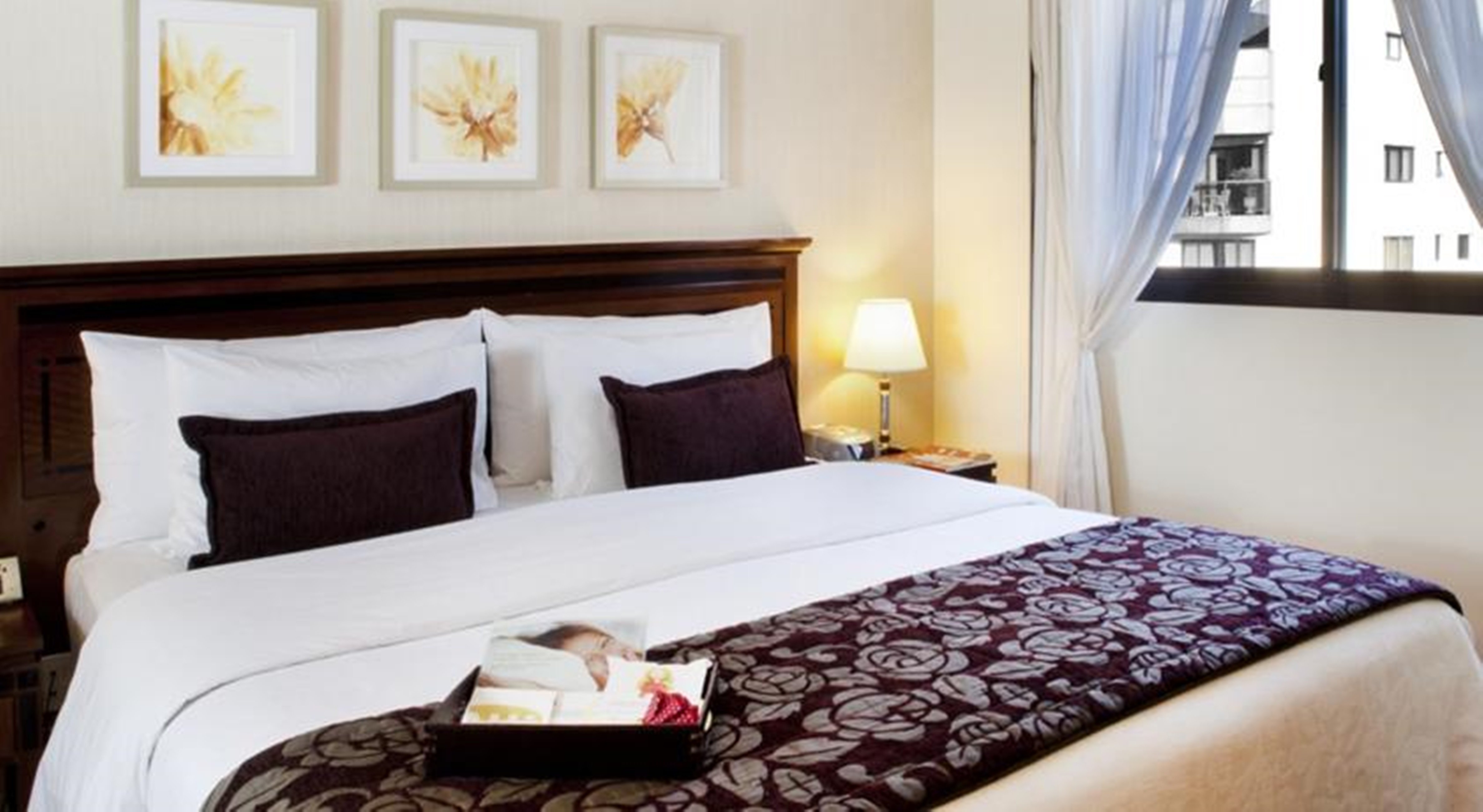 Business, Suite, King Bed