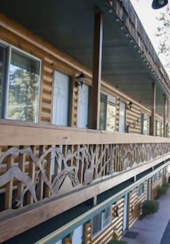 Tahoe Valley Lodge 1/25