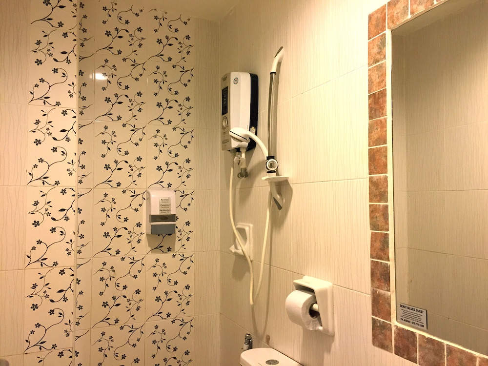 Sun Inns Hotel Puchong One 46/47