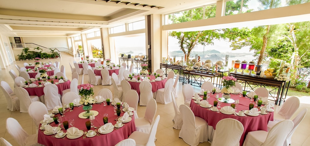 Taal Vista Hotel 34/53