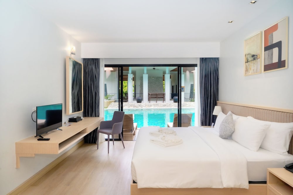 Estella Phuket Mai Khao Beach Resort 31/66